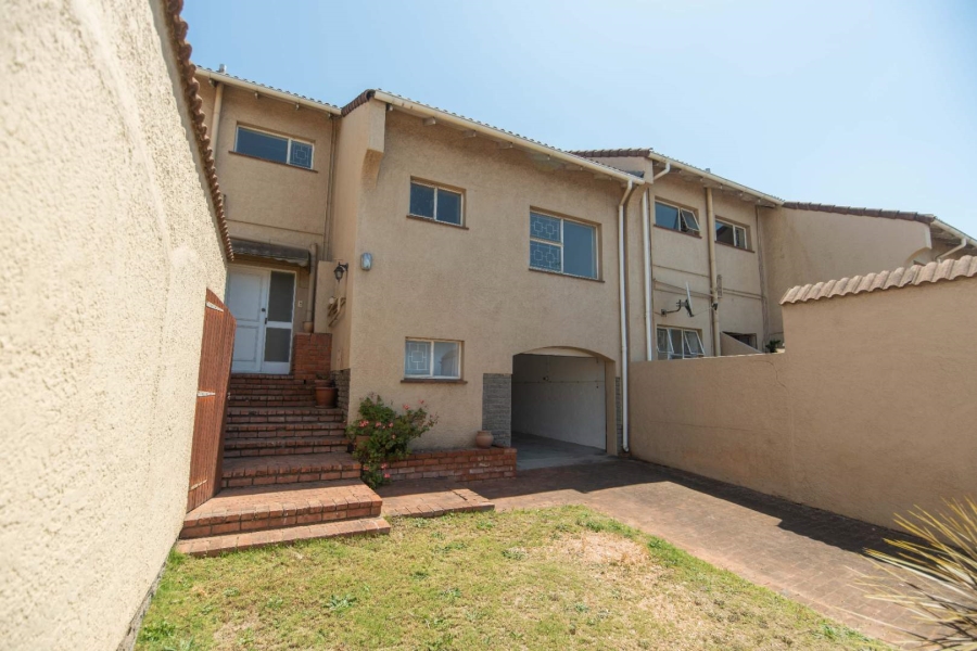 3 Bedroom Property for Sale in South End Eastern Cape